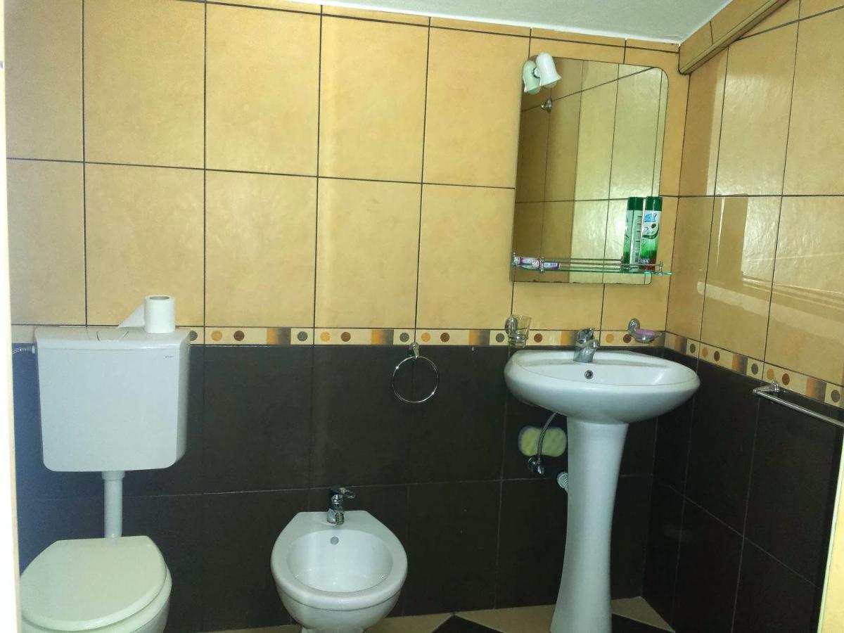 Hoxha Rooms Ulcinj Pokoj fotografie