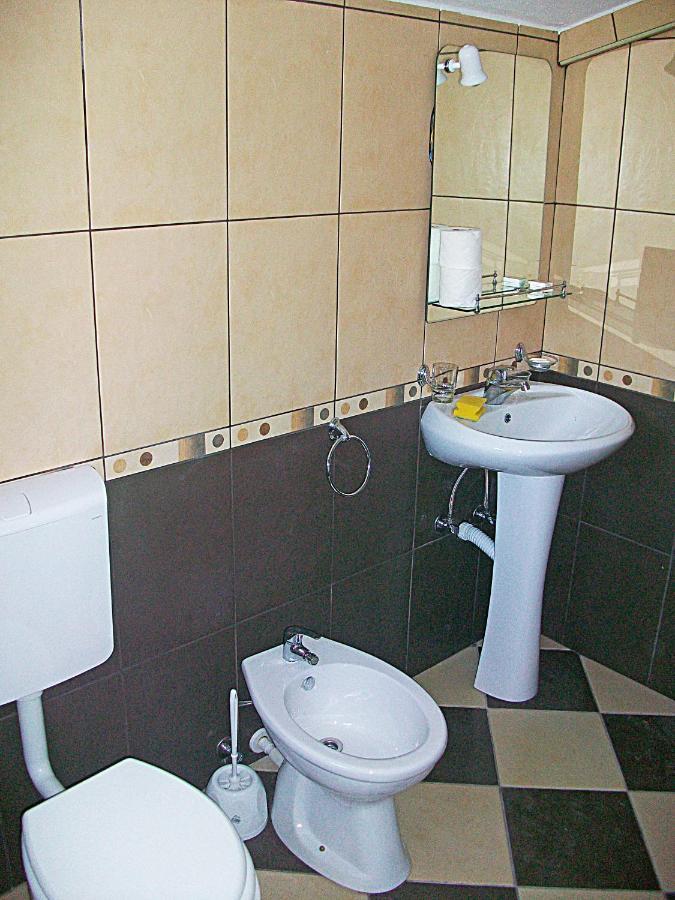 Hoxha Rooms Ulcinj Pokoj fotografie